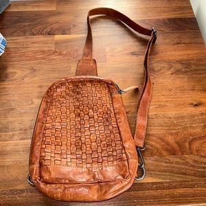 Leather Crossbody Backpack!🤎